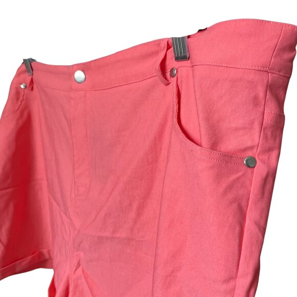 4X (fit like 3X) Cuffed Colored Shorts with Pockets NWT - Picture 6 of 8